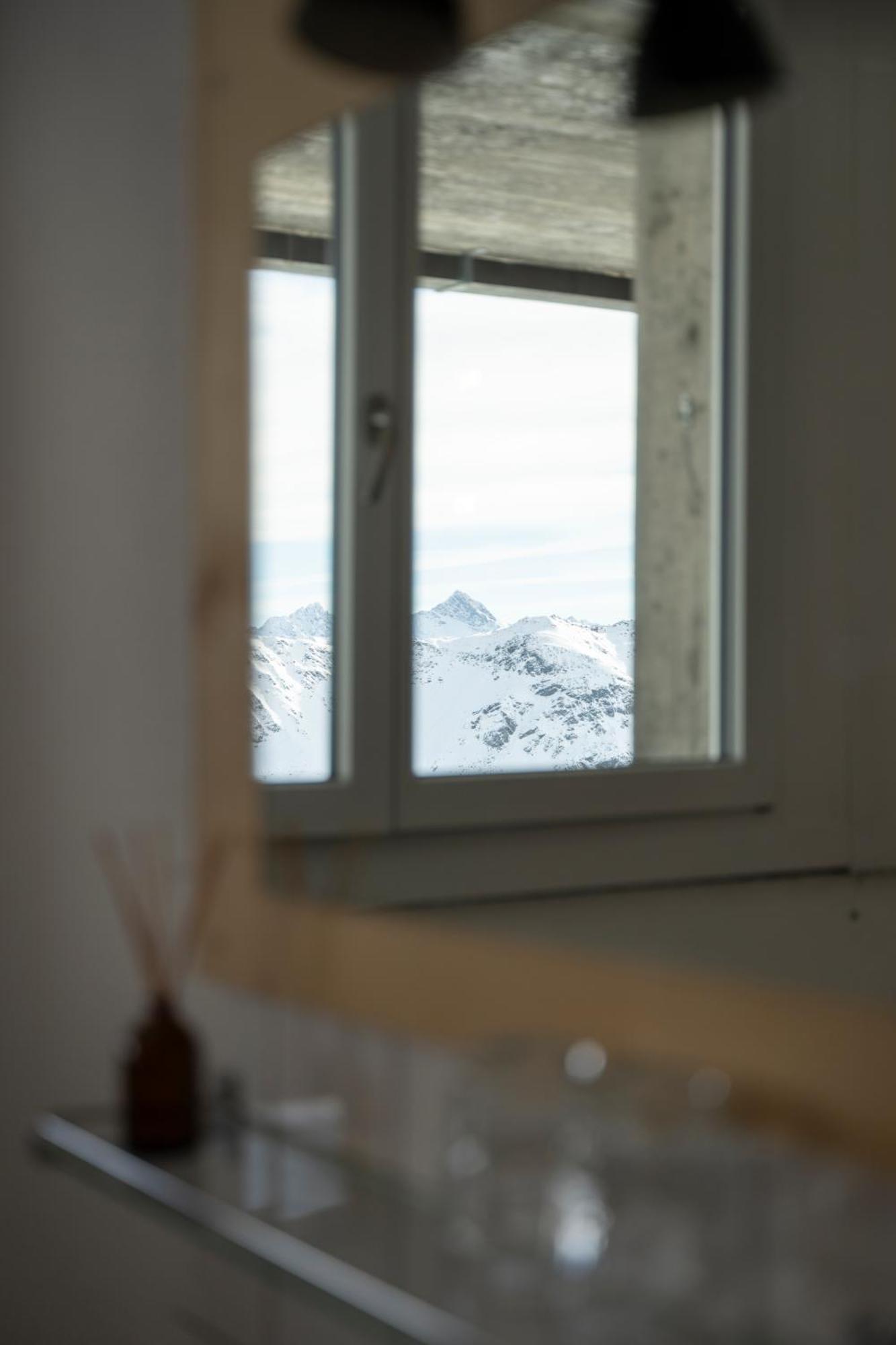 Berghotel Pischa Mountain Lodge 다보스 외부 사진