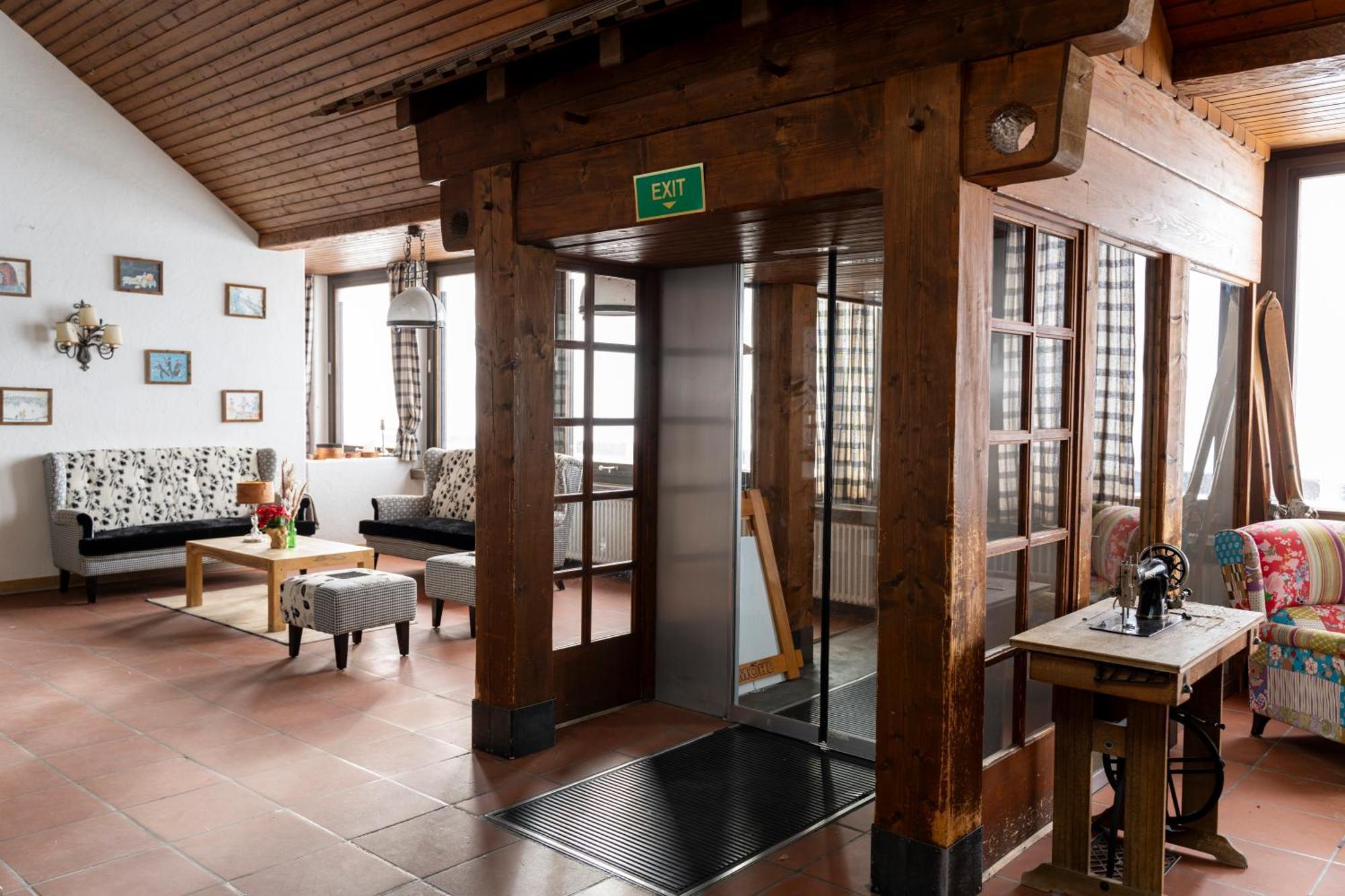 Berghotel Pischa Mountain Lodge 다보스 외부 사진