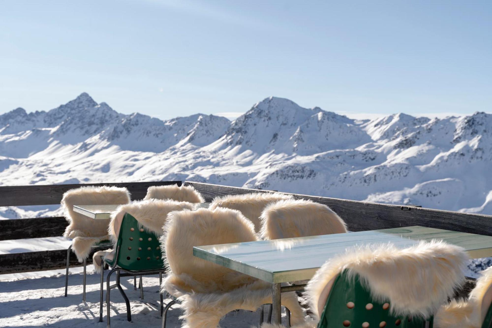 Berghotel Pischa Mountain Lodge 다보스 외부 사진