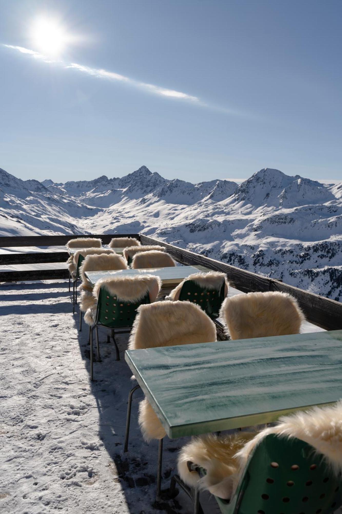 Berghotel Pischa Mountain Lodge 다보스 외부 사진